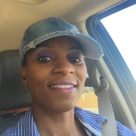 Meet your Posher, Tasha - Picture 2 of 3